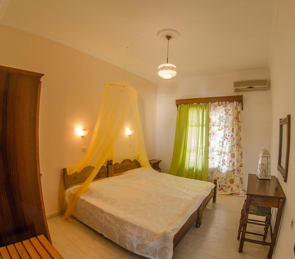 Takis Apartments Szidári Kültér fotó