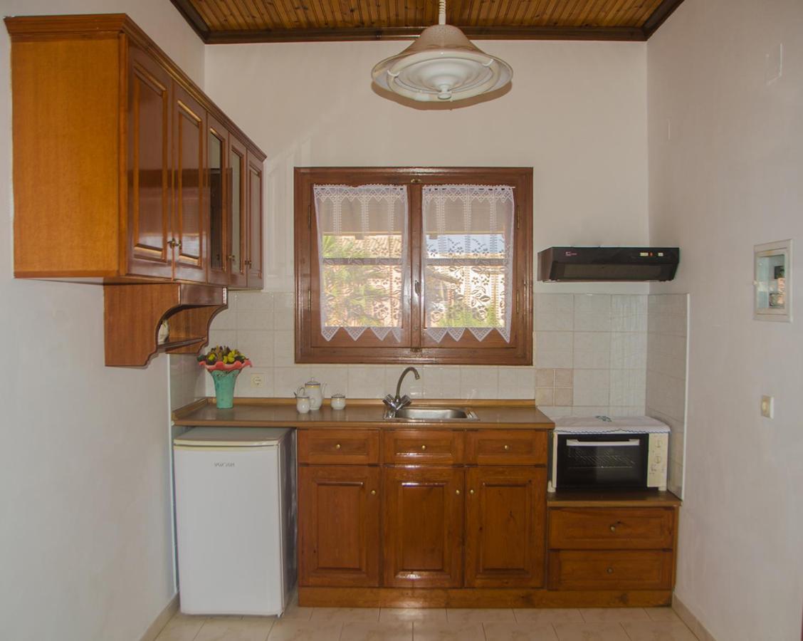 Takis Apartments Szidári Kültér fotó